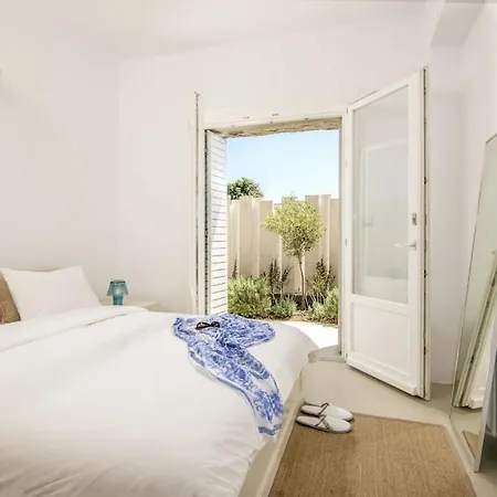 Ostraco, Beachfront House 50m From The Beach Villa